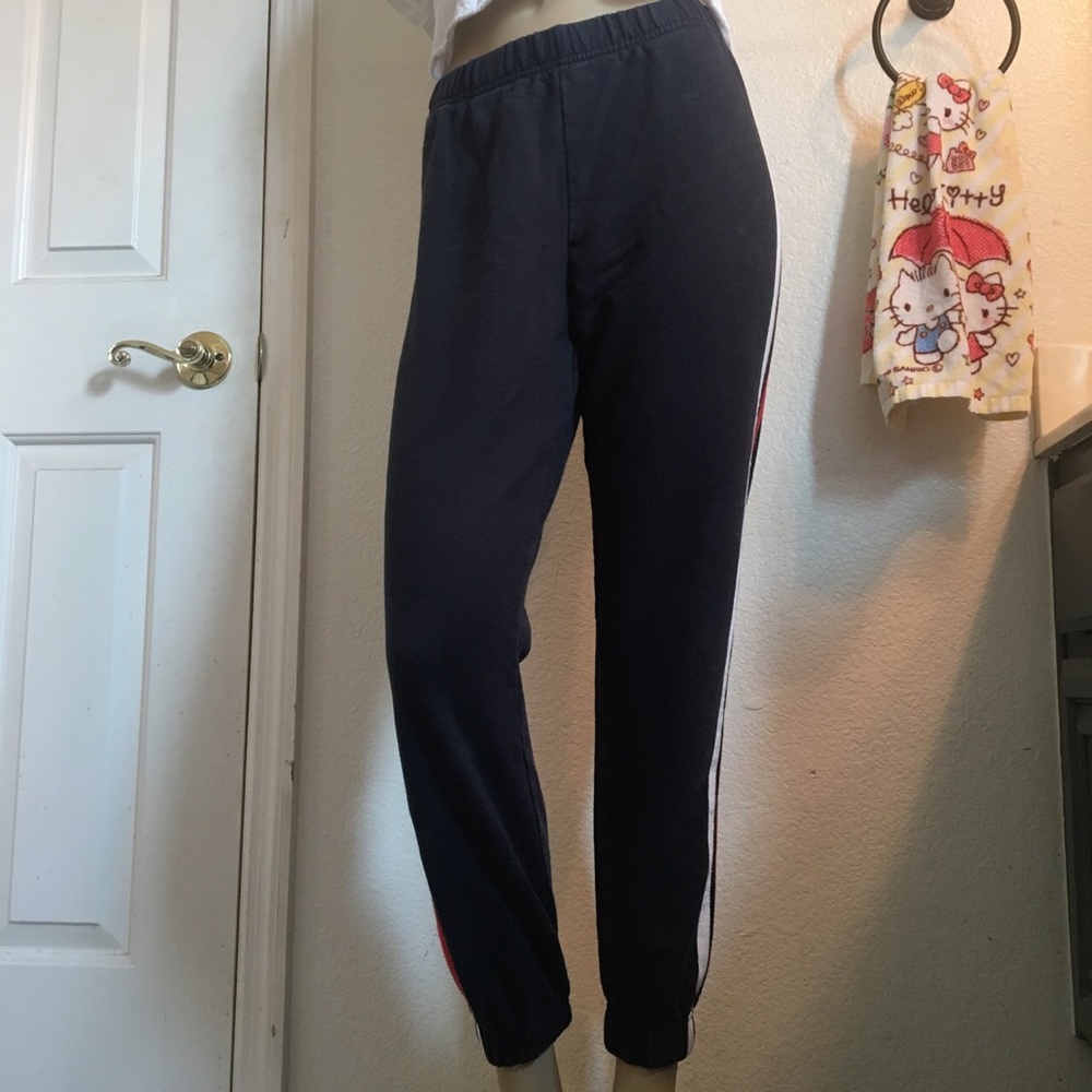 BRANDY MELVILLE BUNDLE - Picture 4 of 5